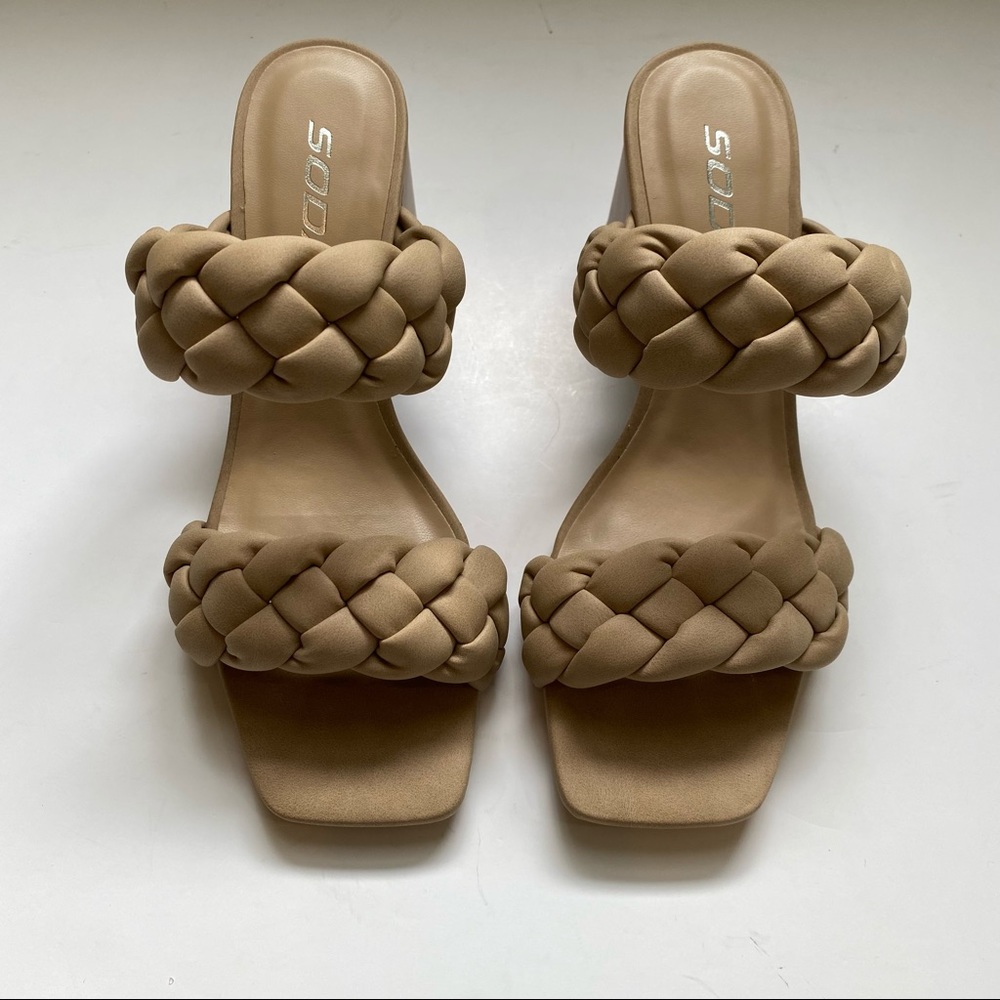 Soda buggy tan braided wood thick heel sandals - Picture 3 of 7
